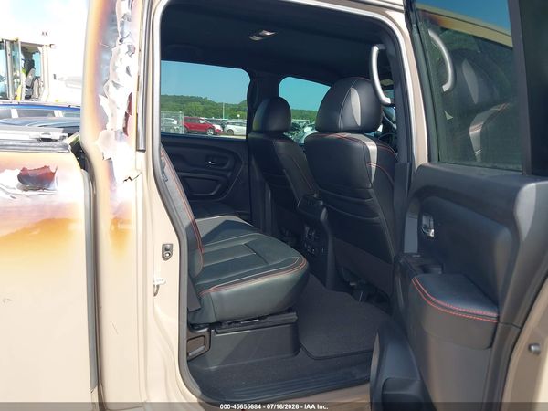 2020 NISSAN TITAN PRO-4X 4X4 — I8