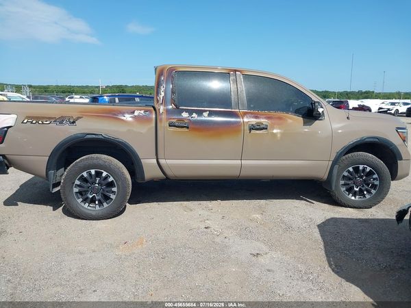 2020 NISSAN TITAN PRO-4X 4X4 — I116