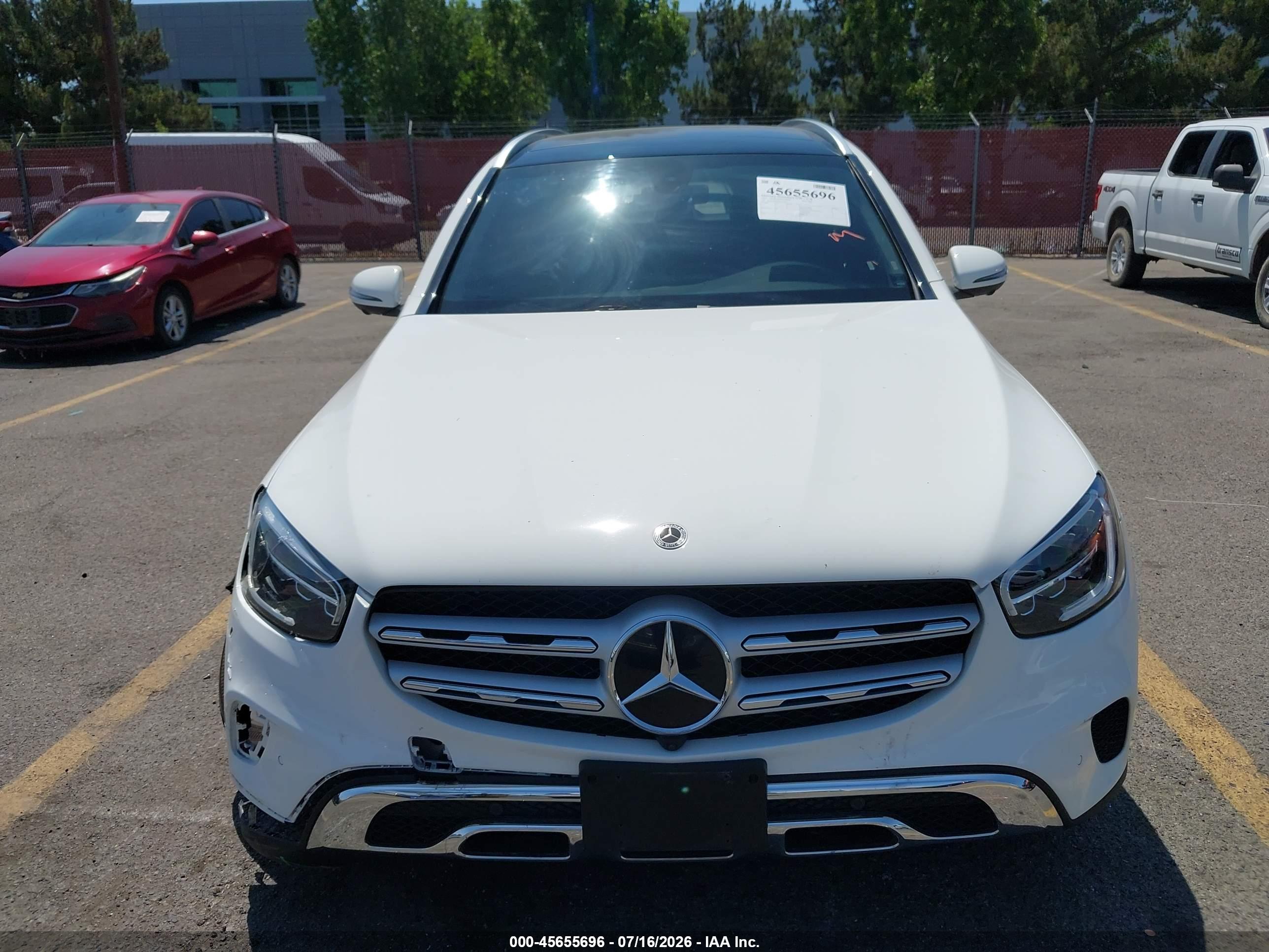 2021 MERCEDES-BENZ GLC 300 SUV