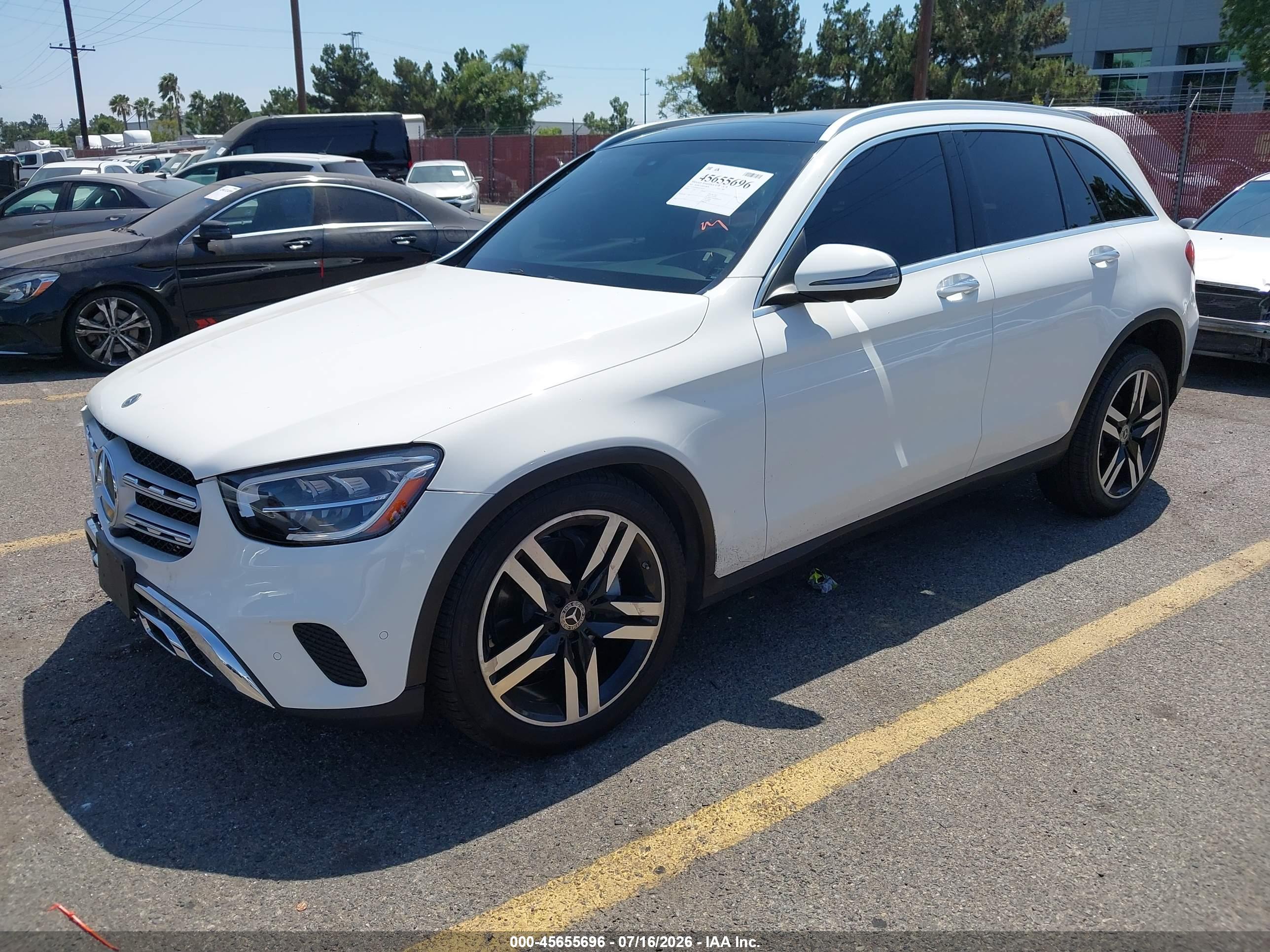 2021 MERCEDES-BENZ GLC 300 SUV
