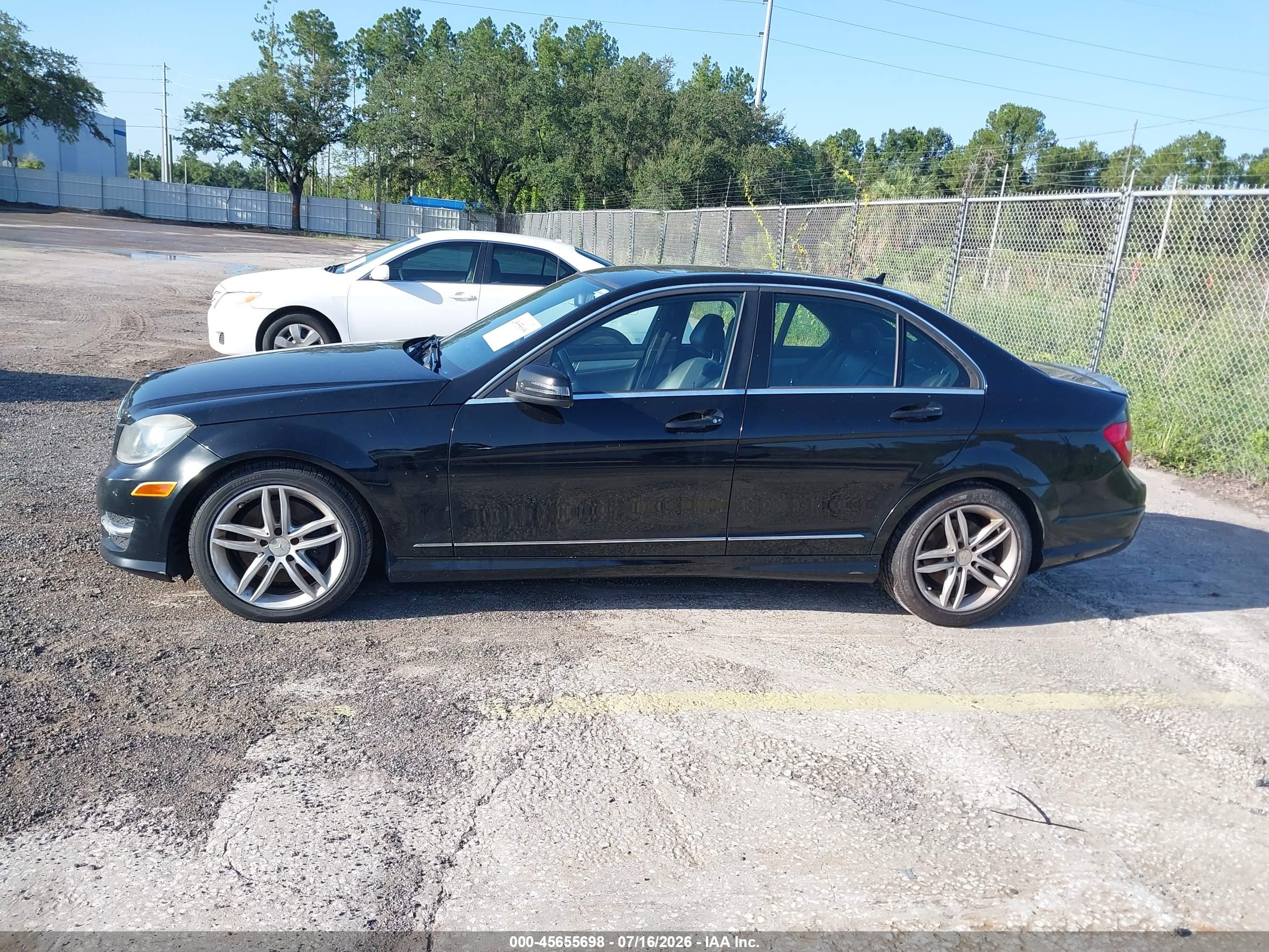 2014 MERCEDES-BENZ C 300 C300 4 MATIC