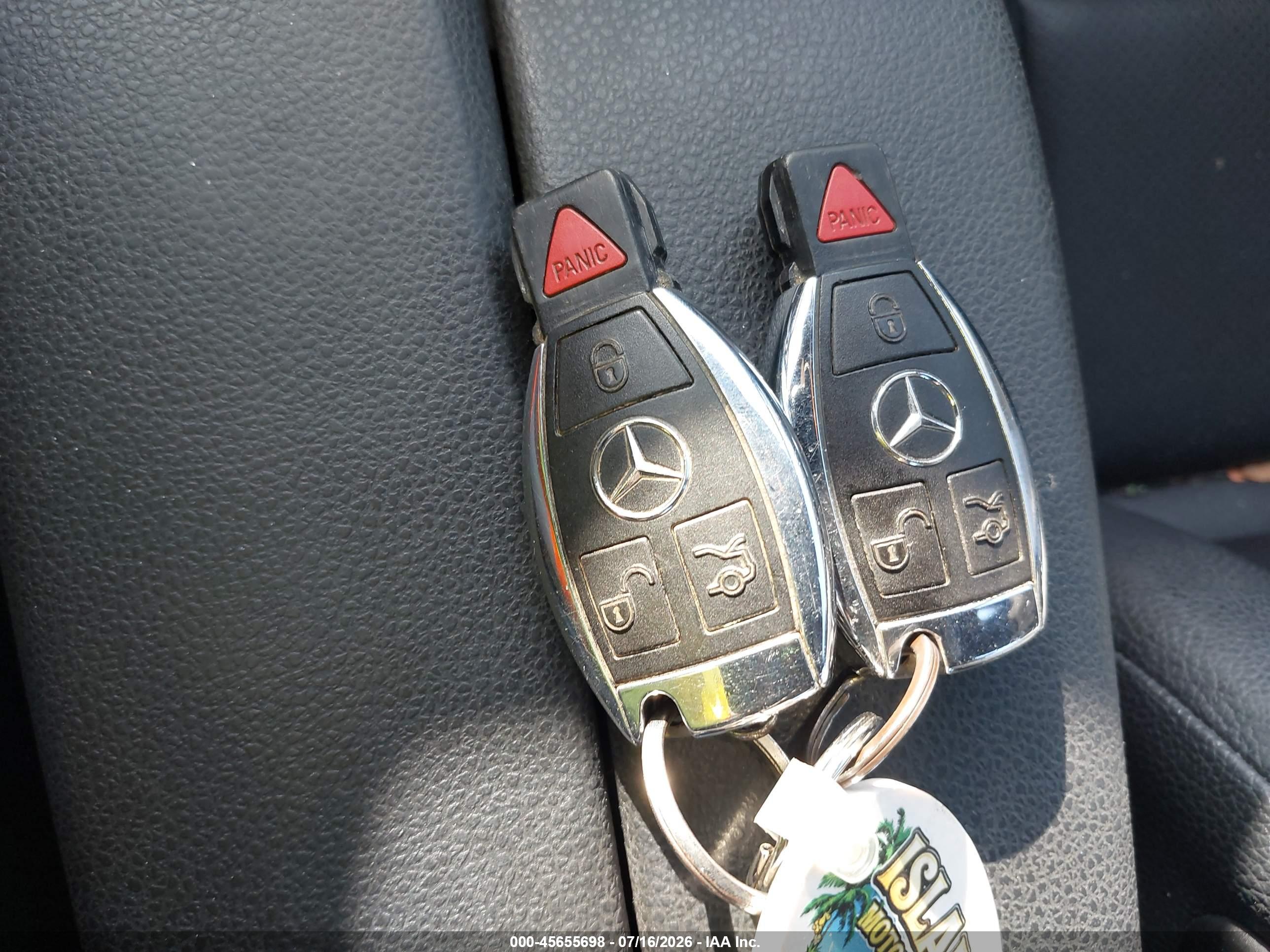 2014 MERCEDES-BENZ C 300 C300 4 MATIC