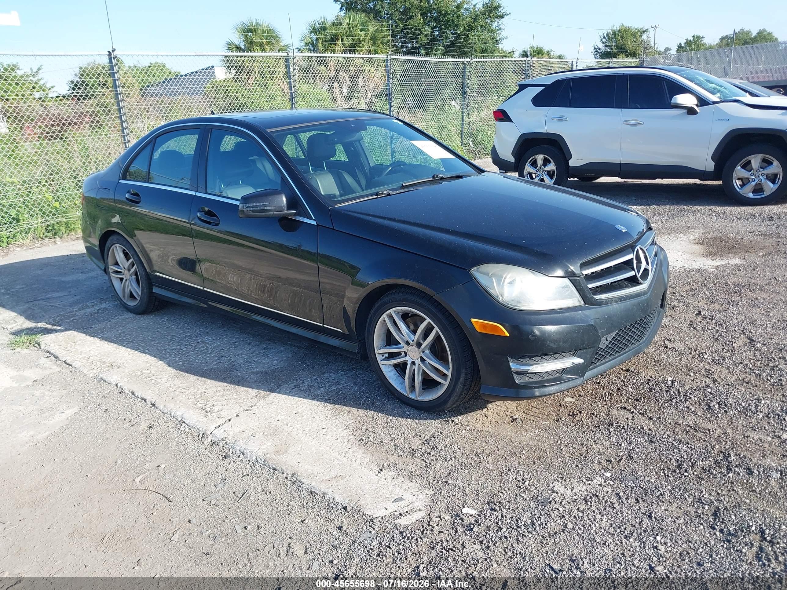 2014 MERCEDES-BENZ C 300 C300 4 MATIC