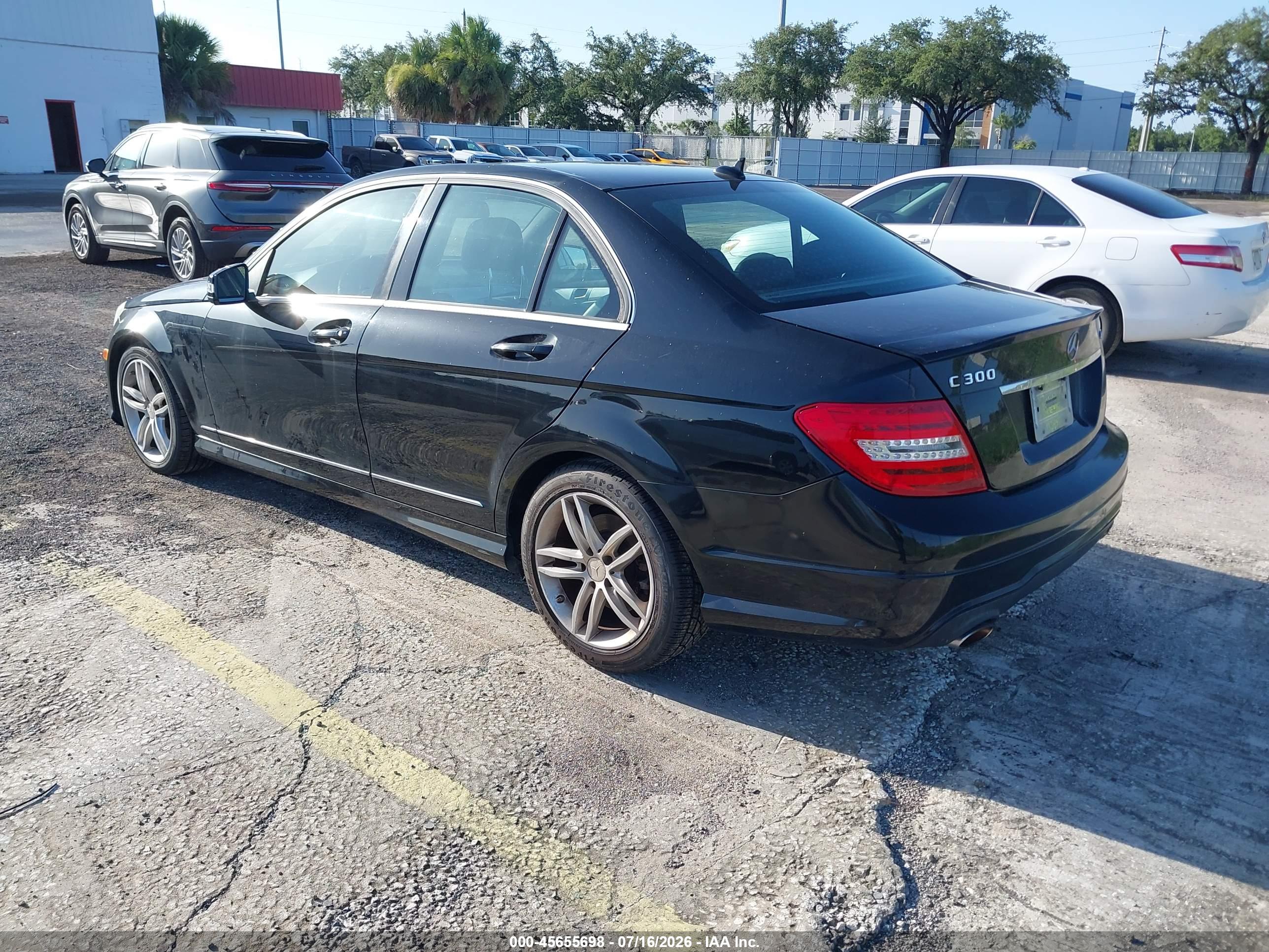 2014 MERCEDES-BENZ C 300 C300 4 MATIC