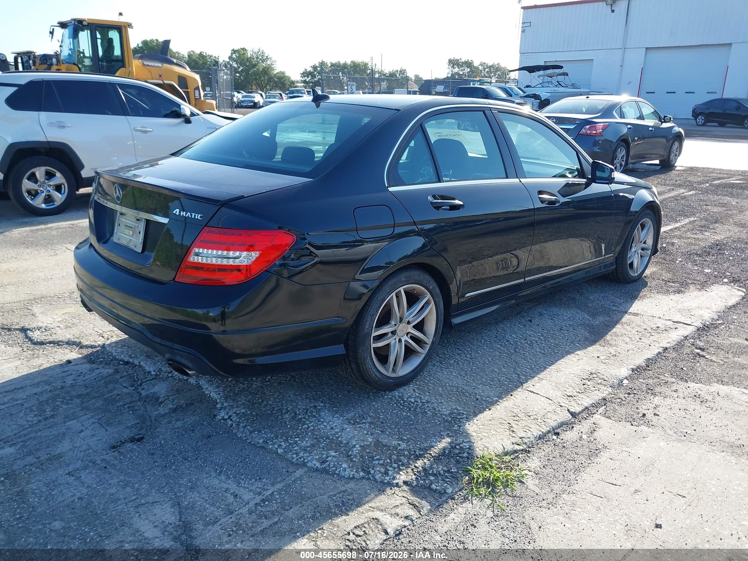 2014 MERCEDES-BENZ C 300 C300 4 MATIC