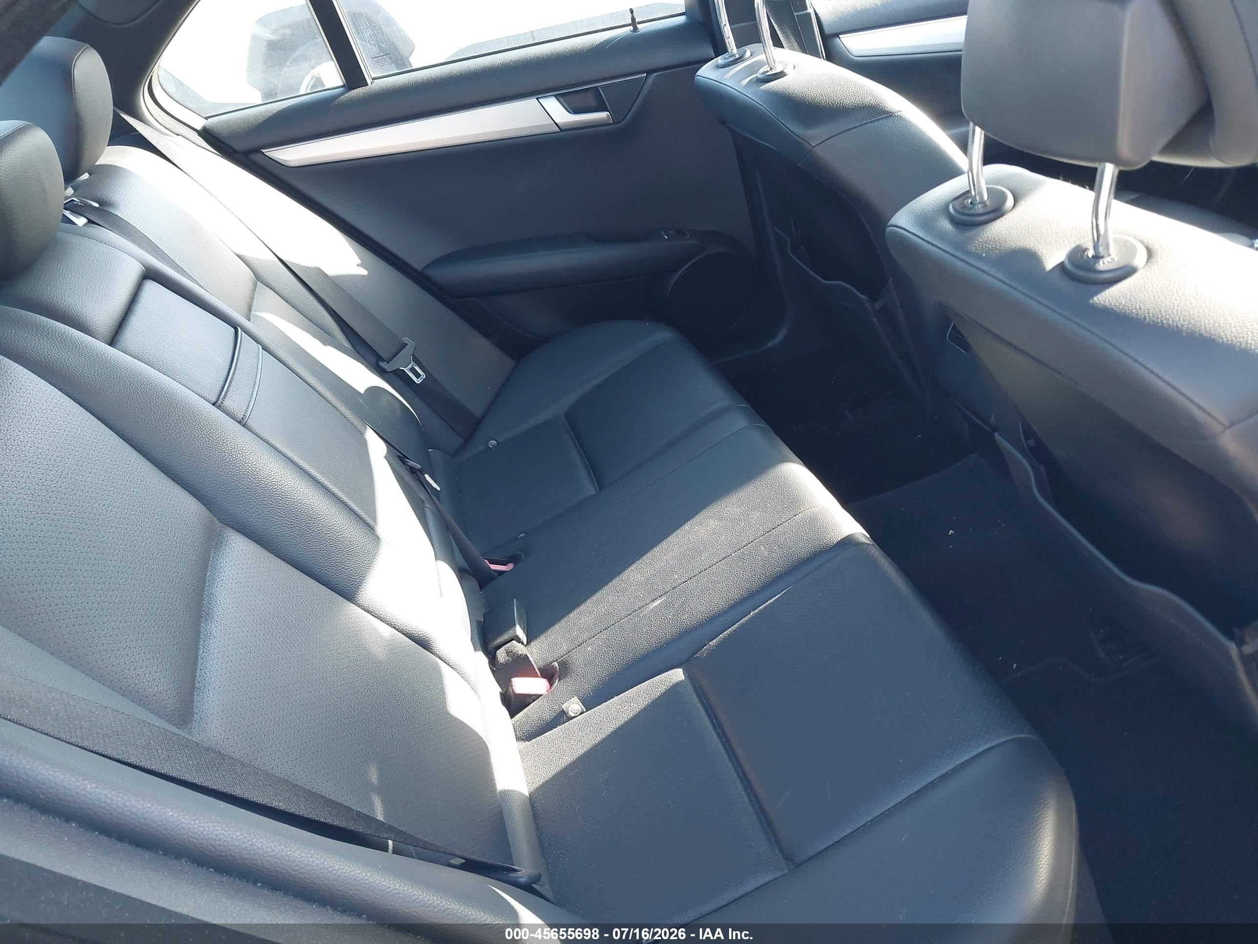 2014 MERCEDES-BENZ C 300 C300 4 MATIC
