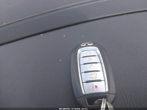 2019 INFINITI QX60 LUXE