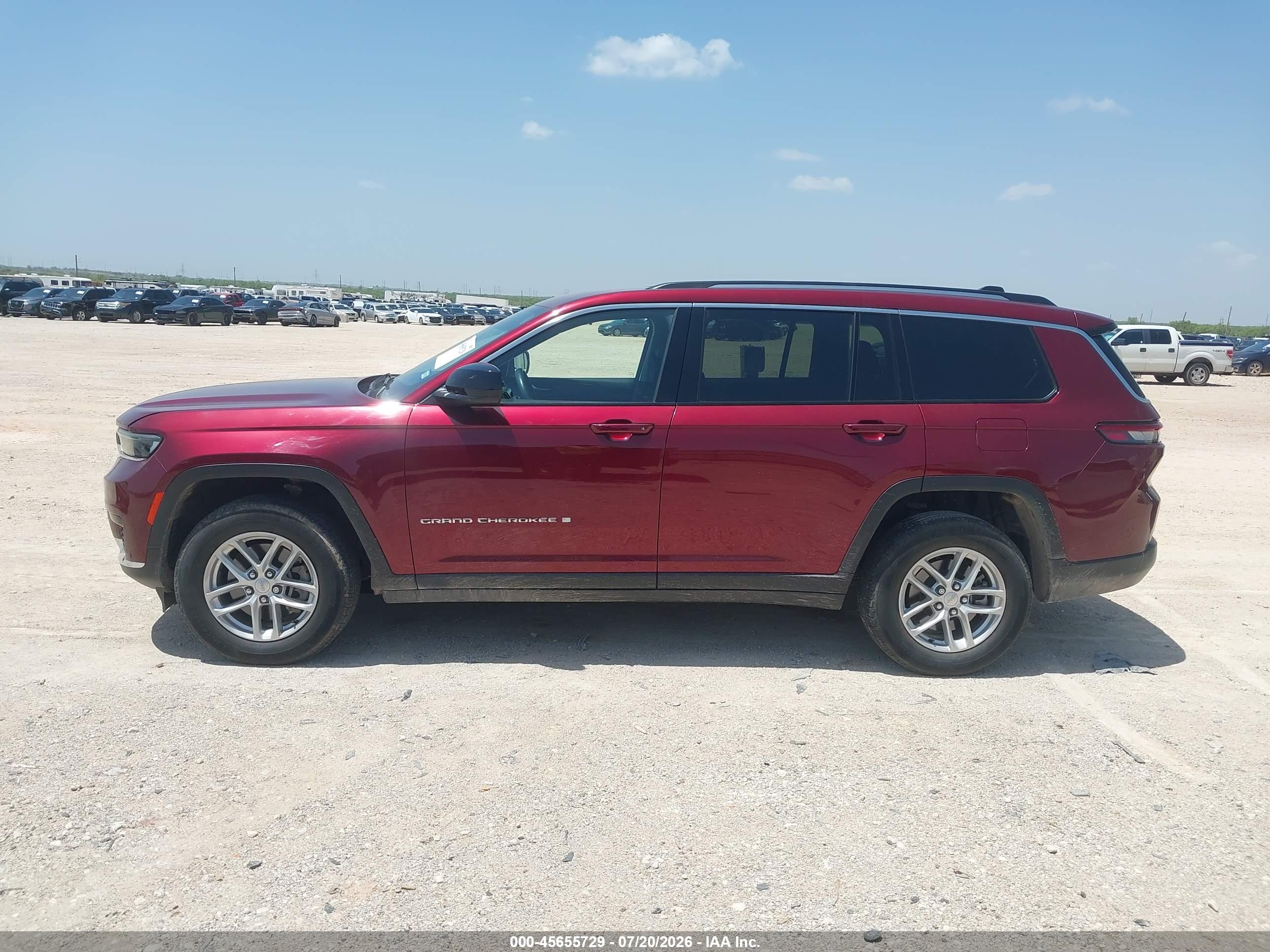 2023 JEEP GRAND CHEROKEE L LAREDO 4X2