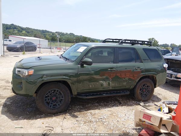 2020 TOYOTA 4RUNNER