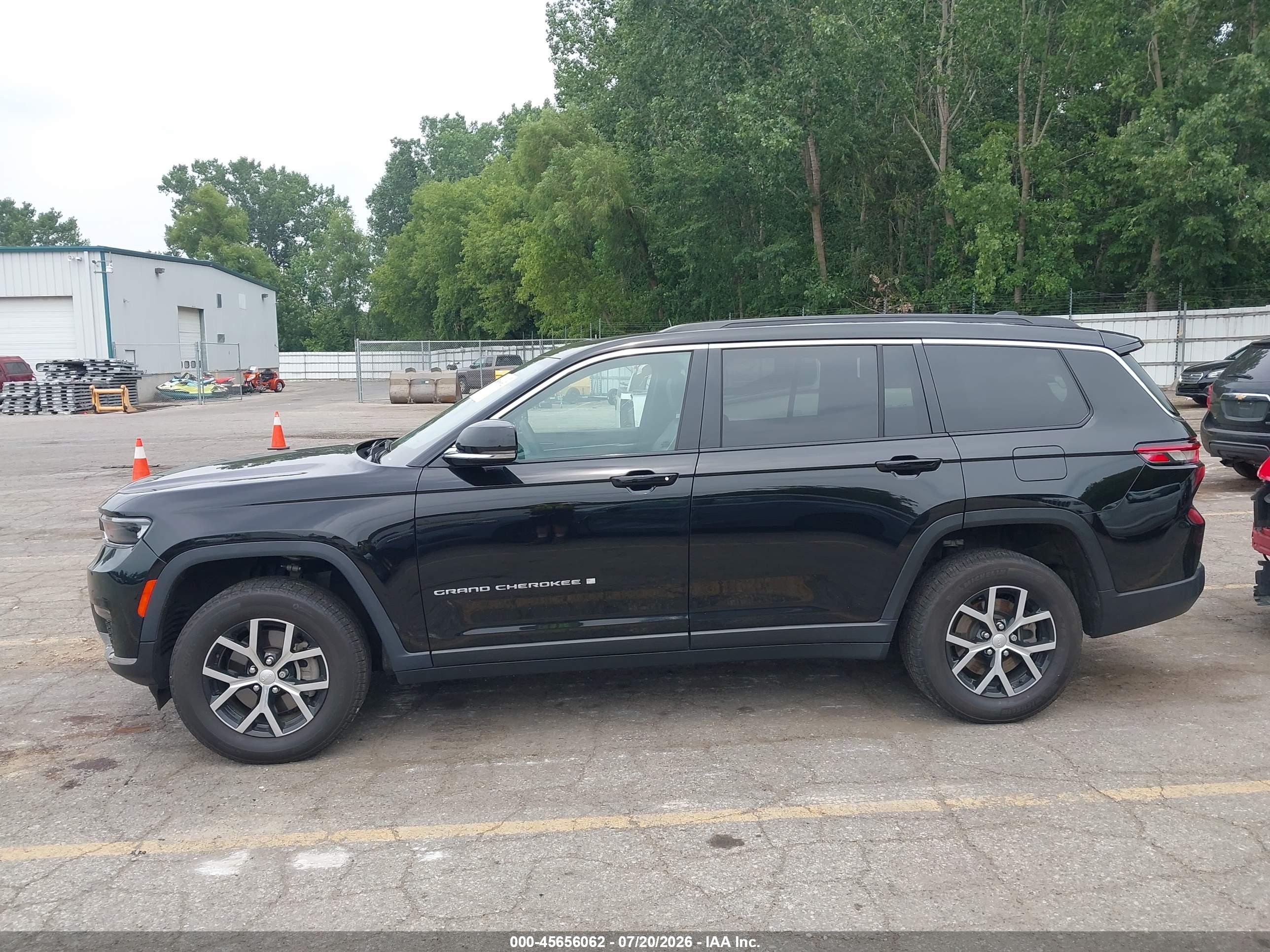 2024 JEEP GRAND CHEROKEE L LIMITED 4X4