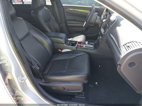 2023 CHRYSLER 300 TOURING L