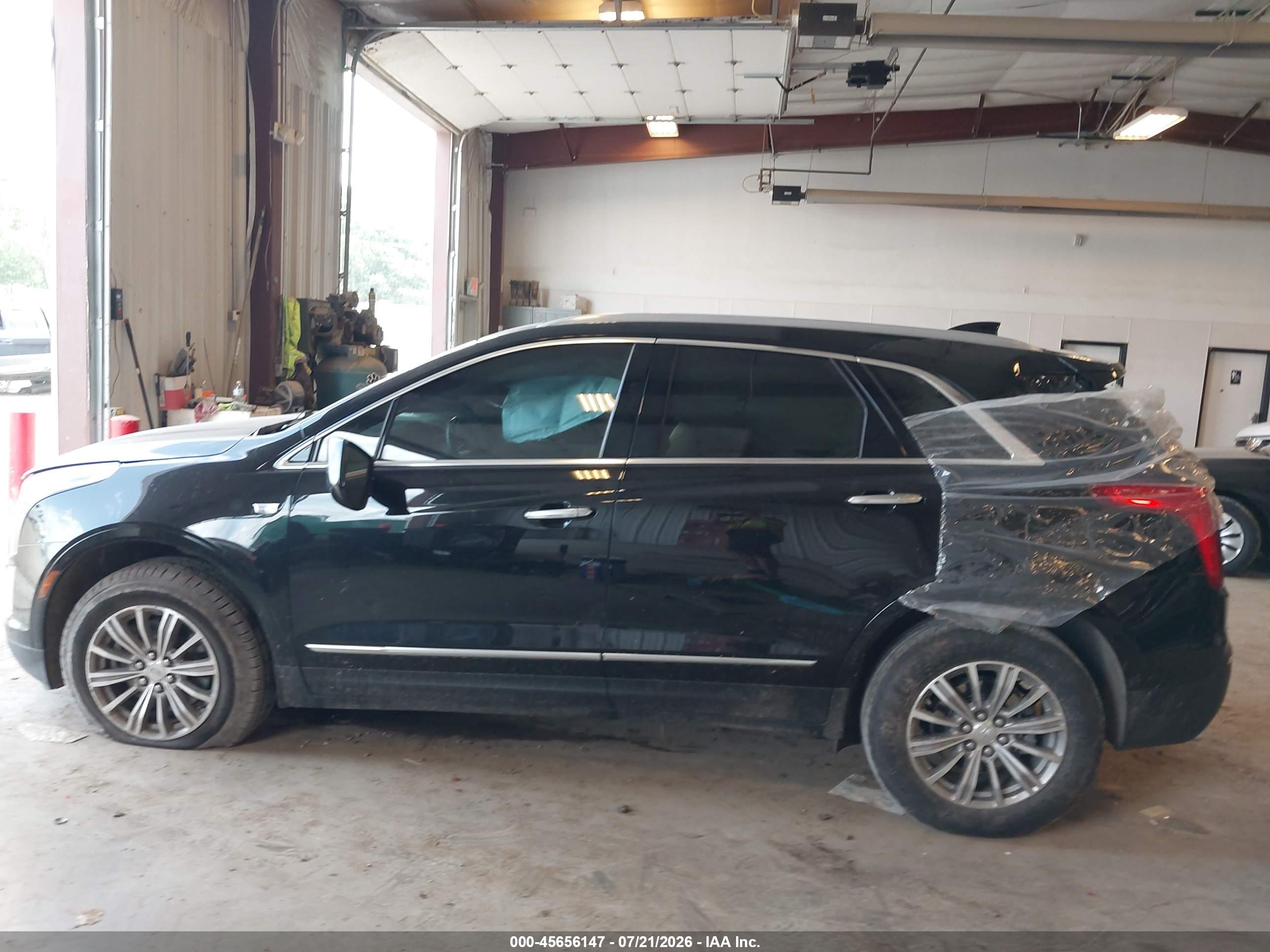 2019 CADILLAC XT5 LUXURY