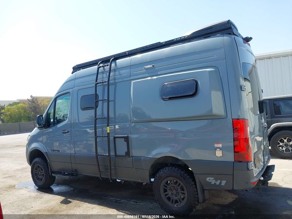 2024 MERCEDES-BENZ SPRINTER 2500