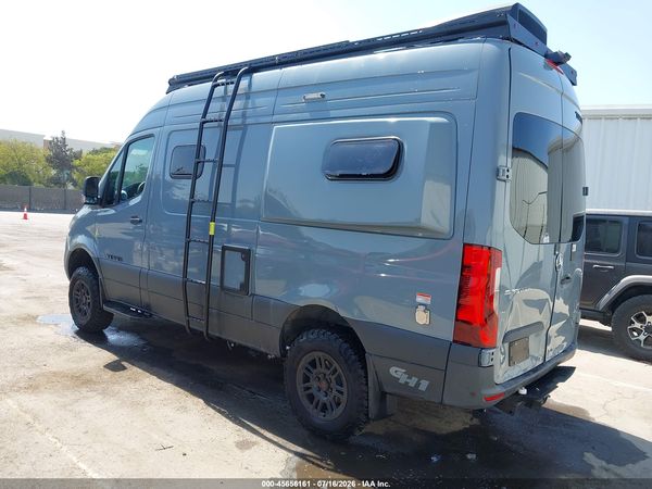 2024 MERCEDES-BENZ SPRINTER 2500