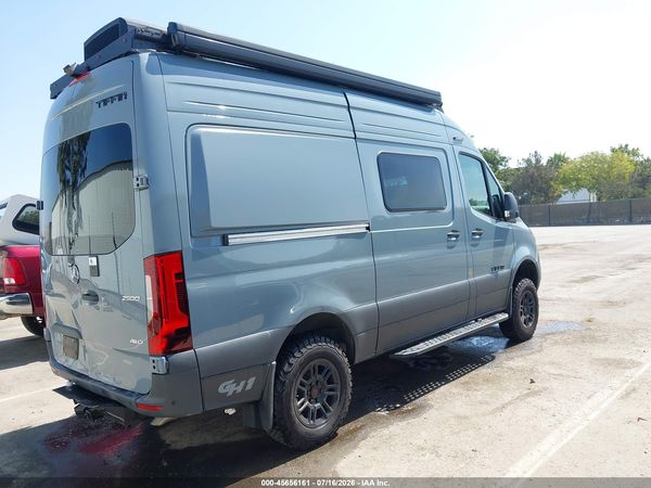 2024 MERCEDES-BENZ SPRINTER 2500