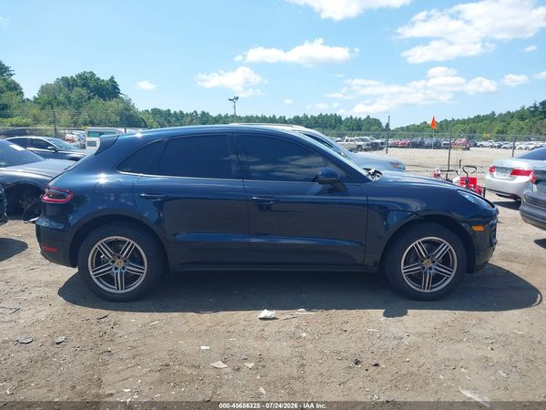 2018 PORSCHE MACAN