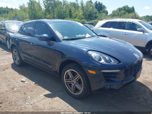 2018 PORSCHE MACAN