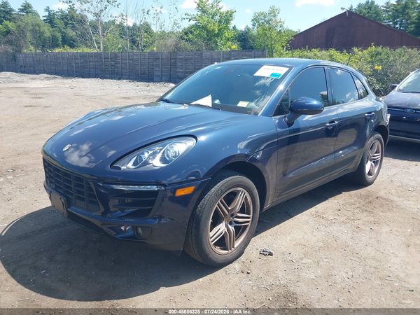 2018 PORSCHE MACAN