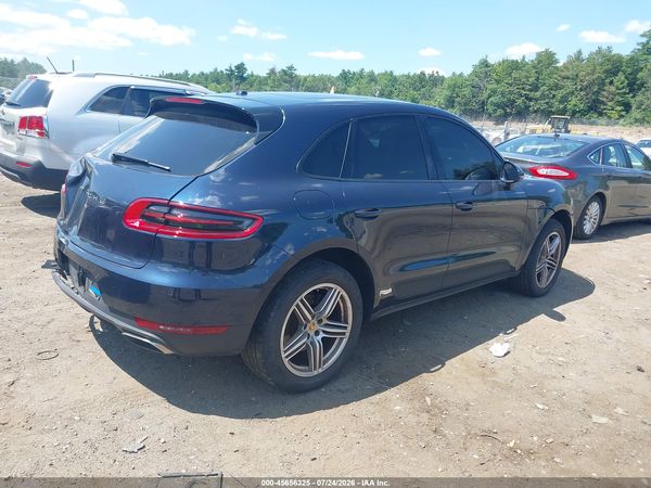 2018 PORSCHE MACAN