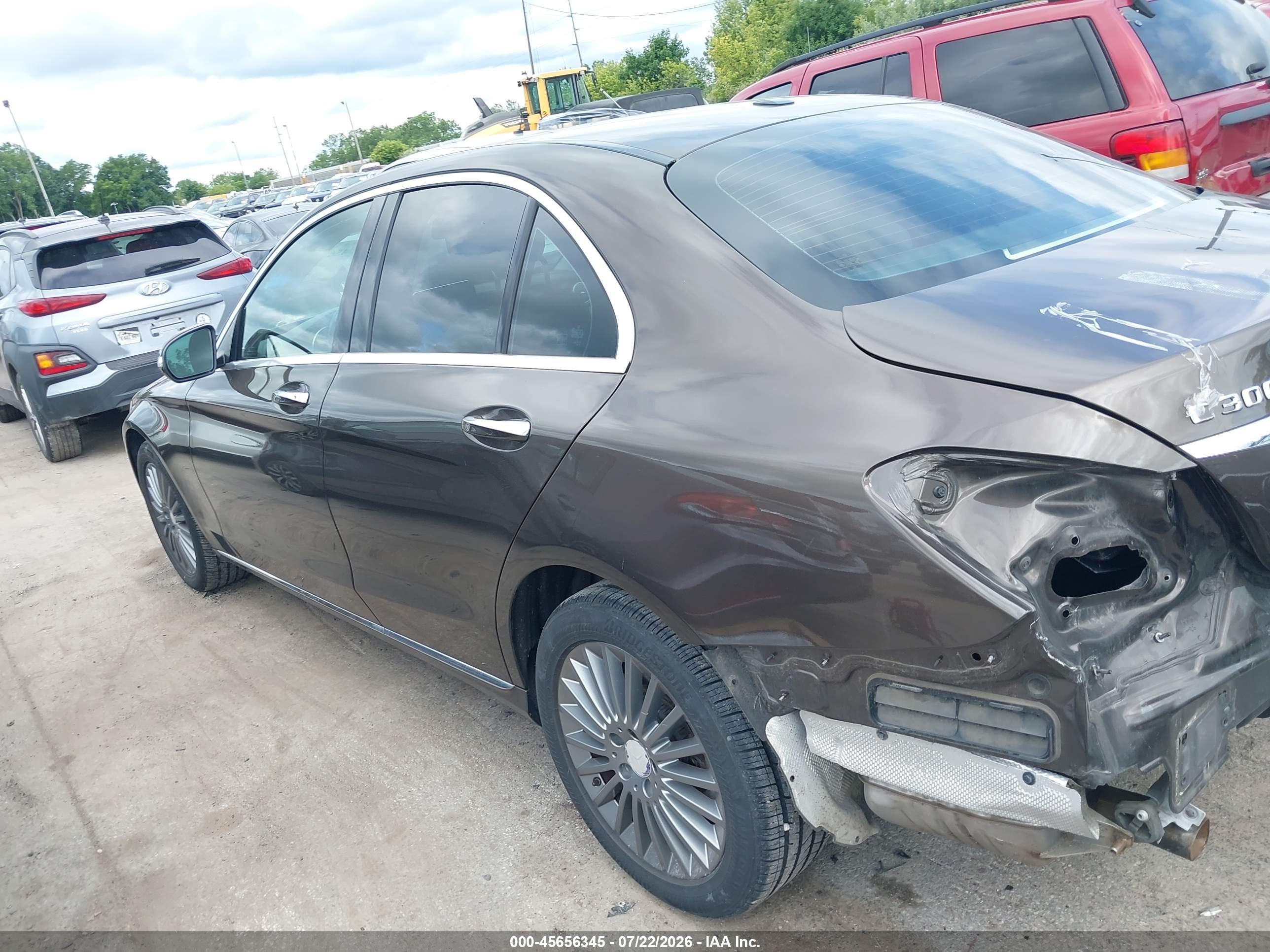 2015 MERCEDES-BENZ C 300 LUXURY 4MATIC