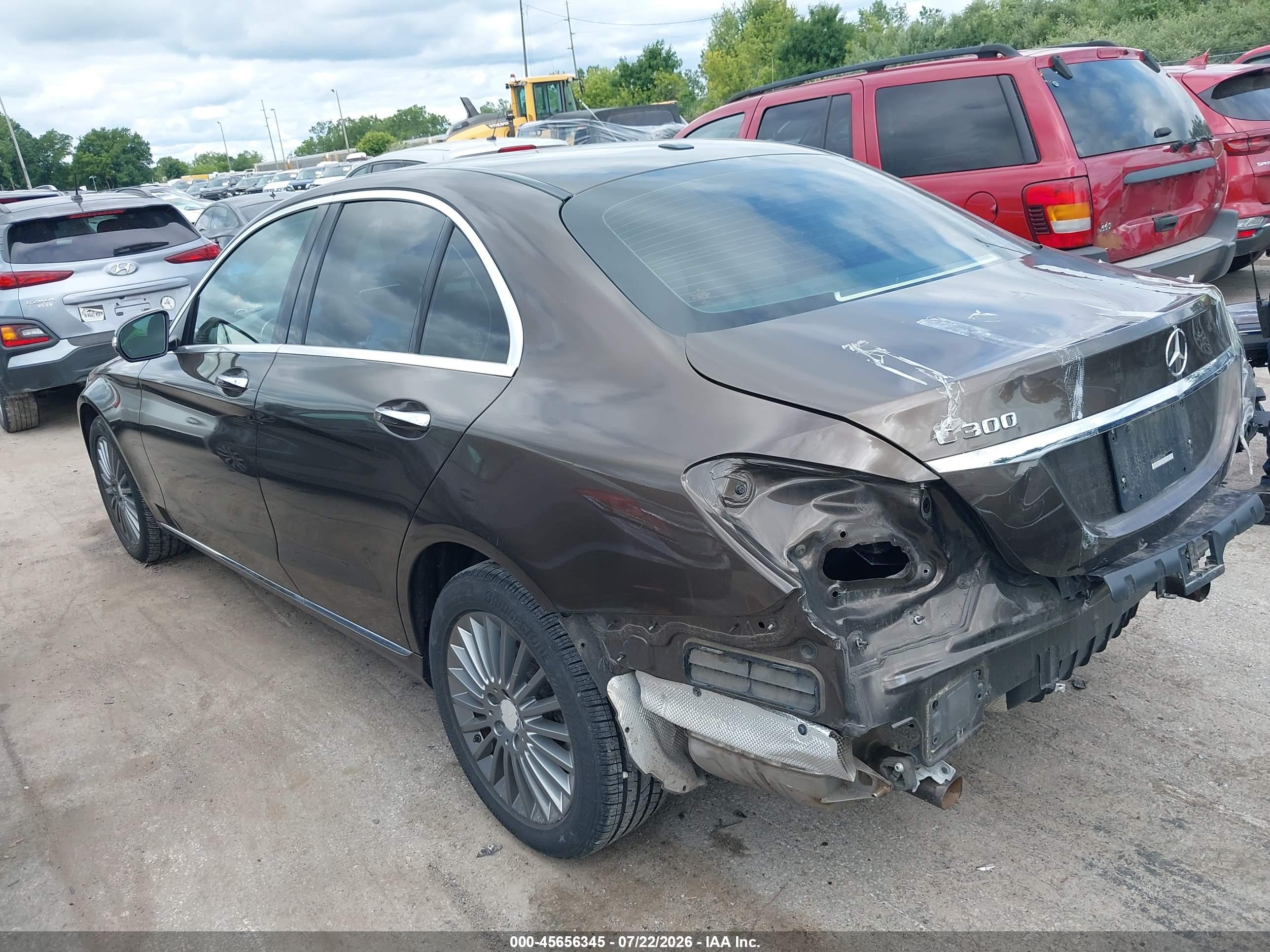 2015 MERCEDES-BENZ C 300 LUXURY 4MATIC