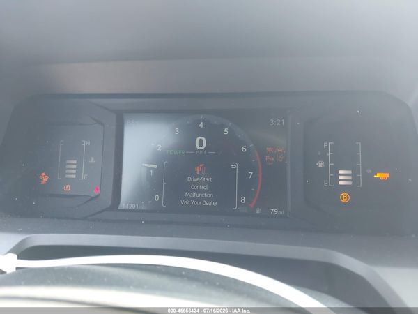 2025 TOYOTA TACOMA SR5 — I7