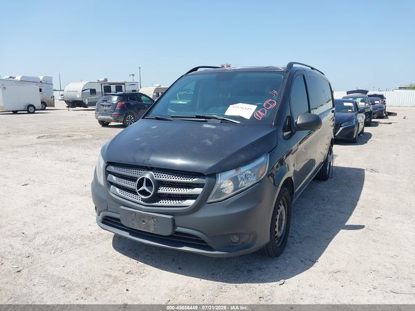 2016 MERCEDES-BENZ METRIS
