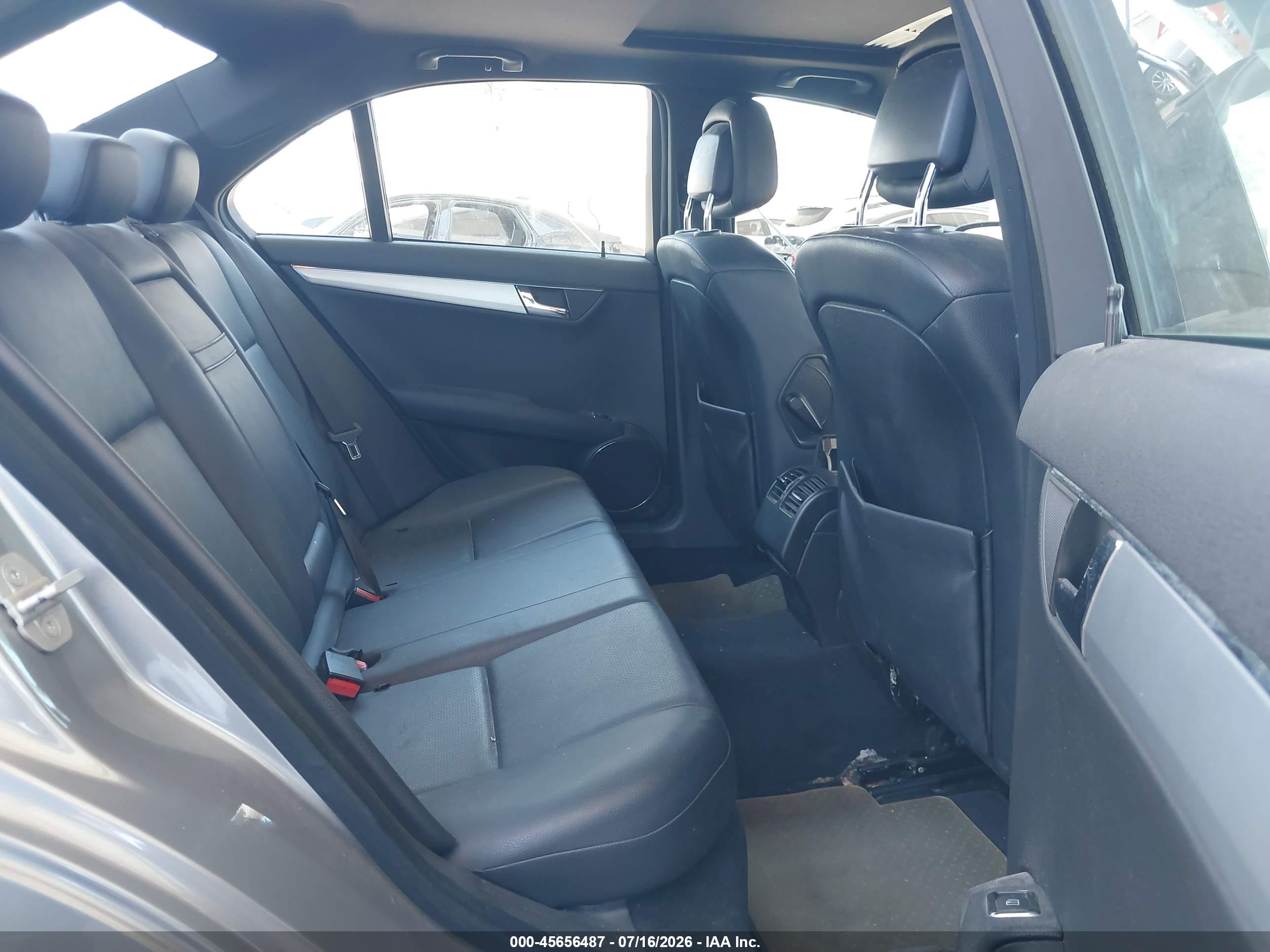 2008 MERCEDES-BENZ C 300 C300