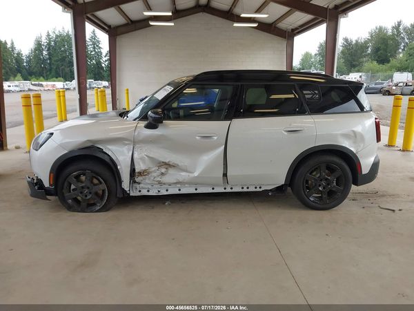 2026 MINI COUNTRYMAN S OXFORD EDITION