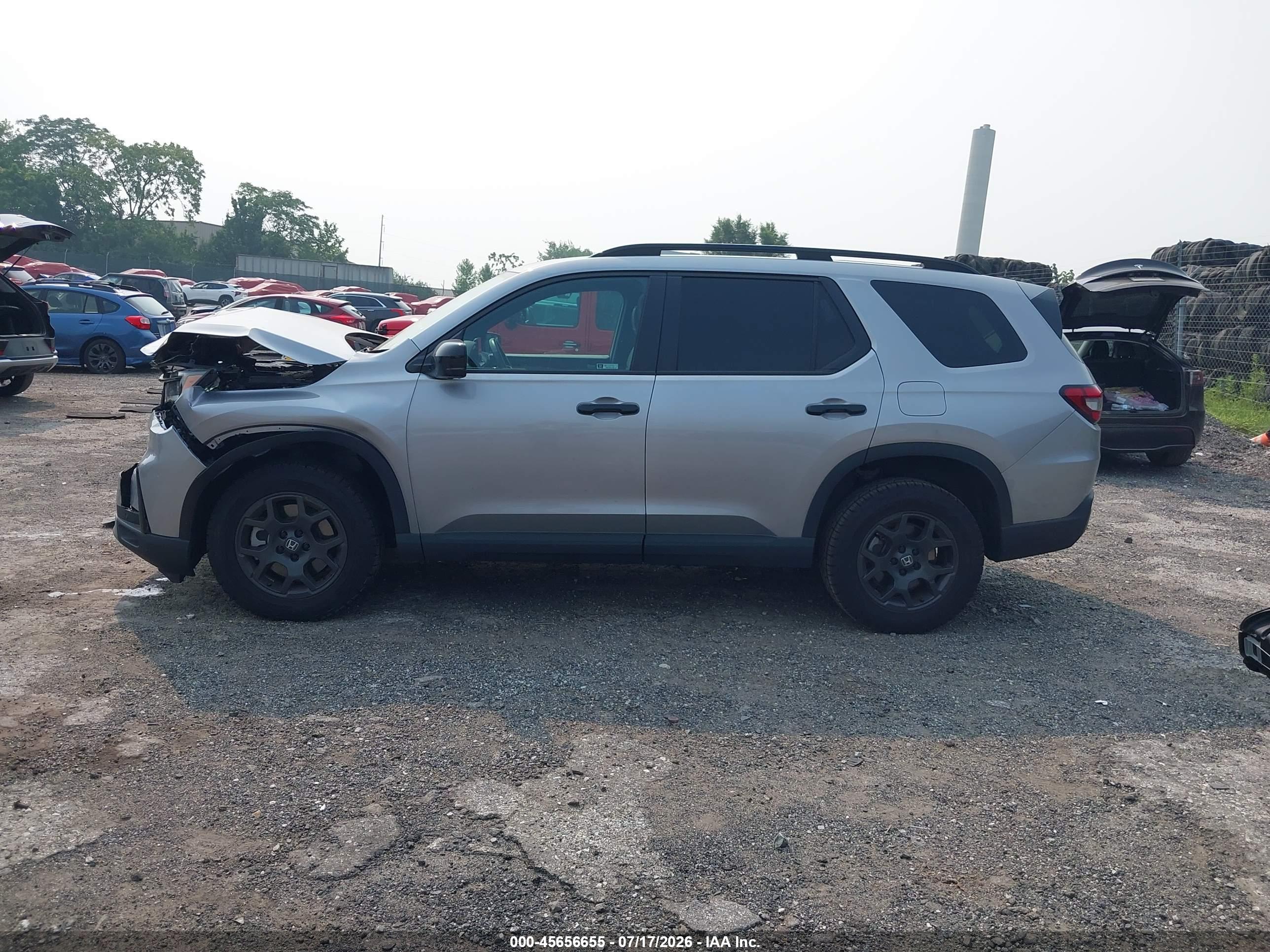 2025 HONDA PILOT TRAILSPORT