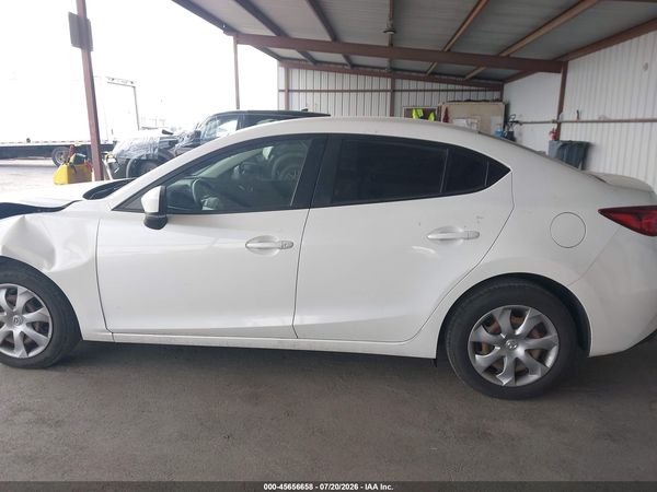 2016 MAZDA MAZDA3 I SPORT
