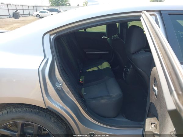 2016 DODGE CHARGER SXT