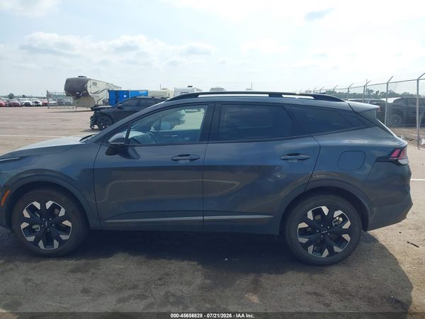 2023 KIA SPORTAGE X-LINE