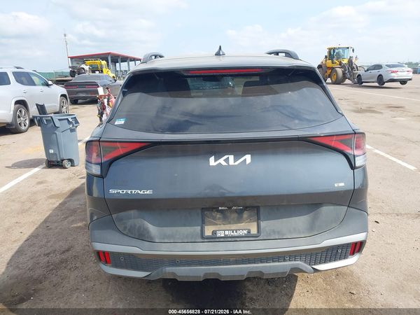 2023 KIA SPORTAGE X-LINE