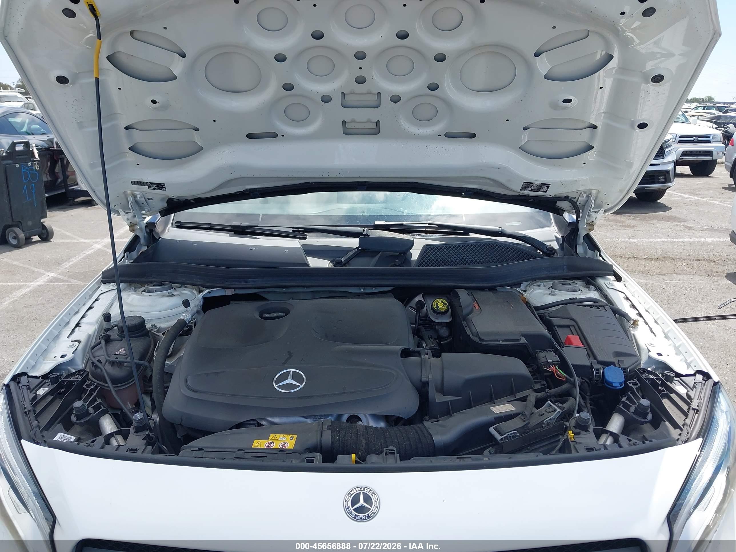 2018 MERCEDES-BENZ GLA 250 4MATIC
