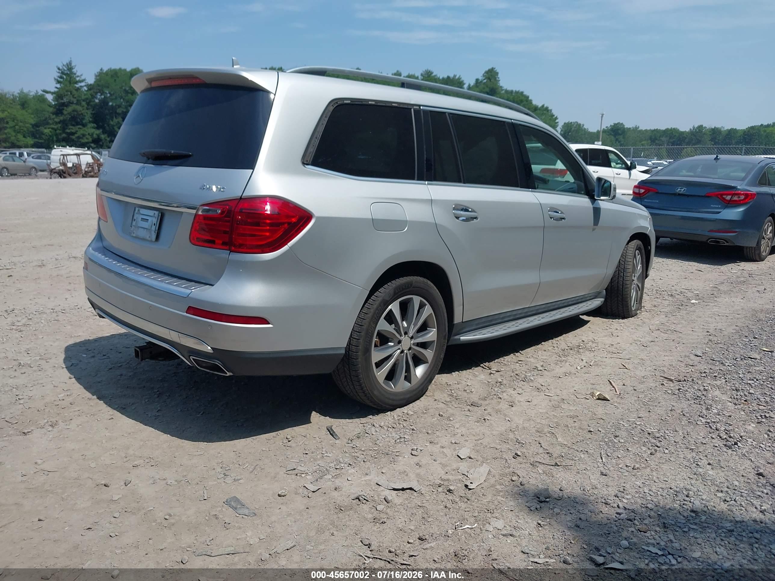 2015 MERCEDES-BENZ GL 450 4MATIC