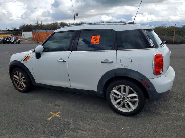 2014 MINI COOPER