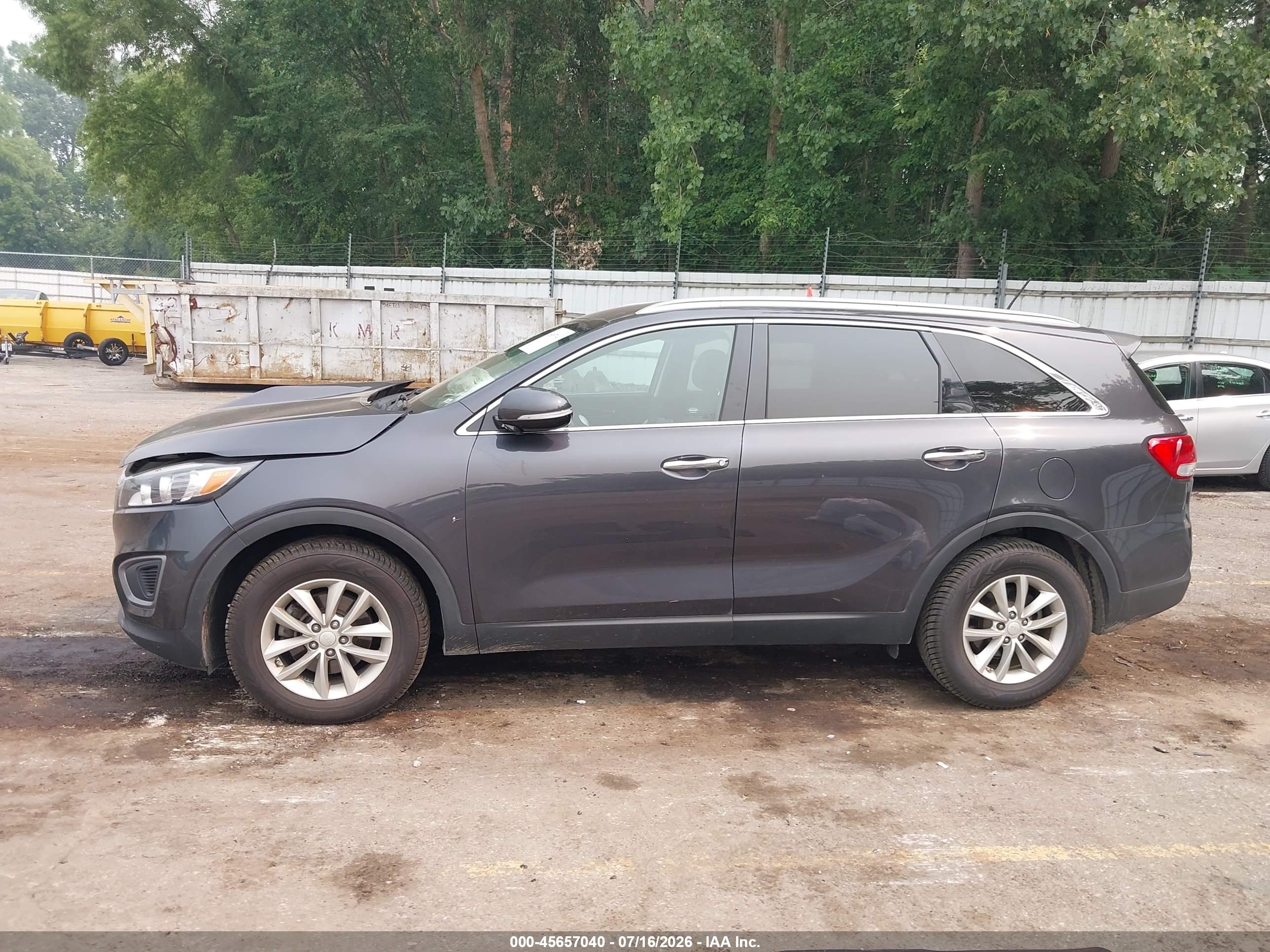 2016 KIA SORENTO 2.4L LX