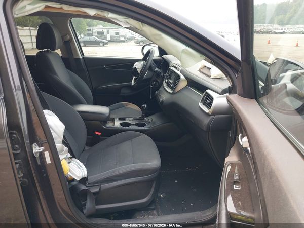 2016 KIA SORENTO 2.4L LX