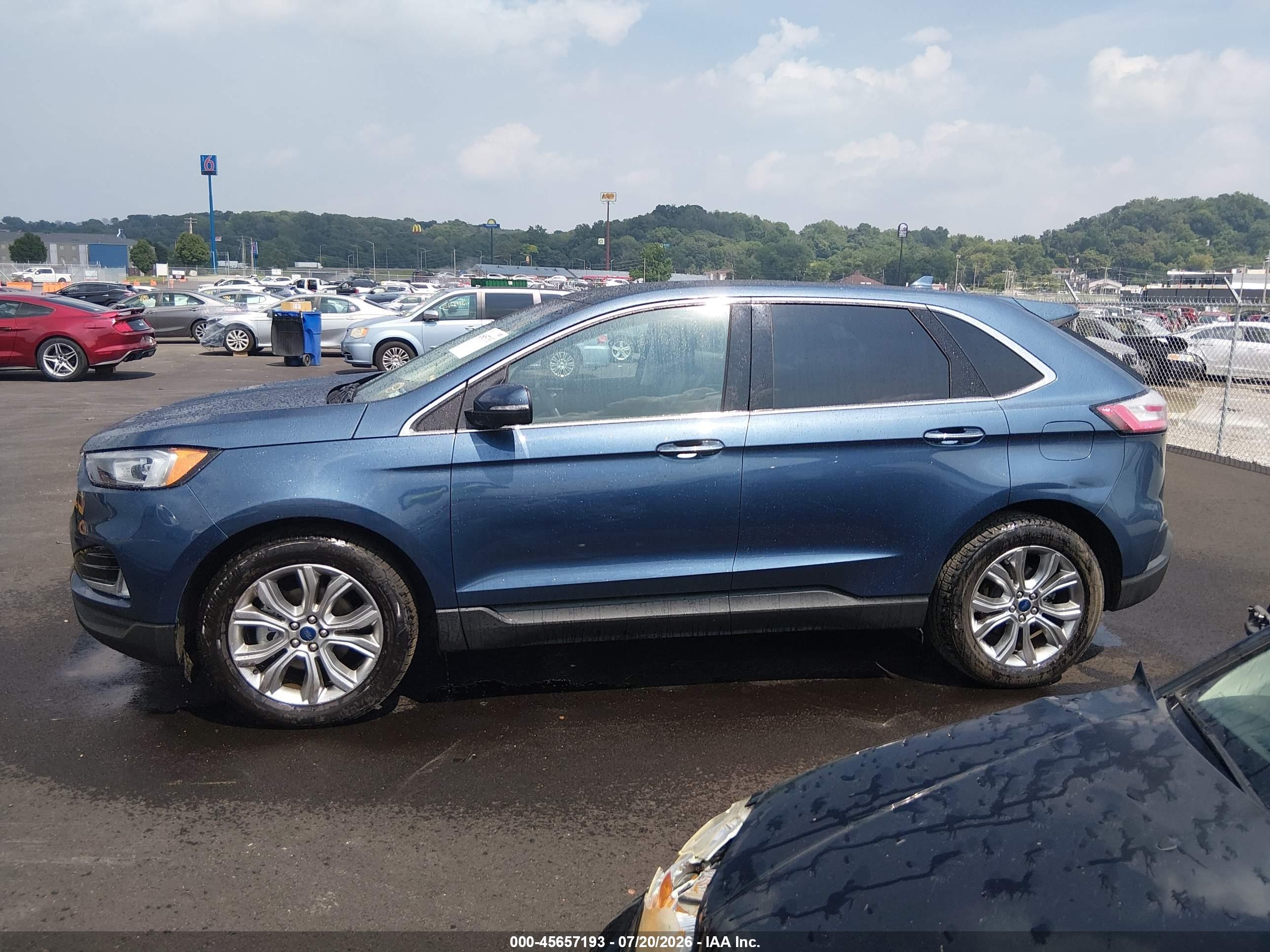 2019 FORD EDGE TITANIUM