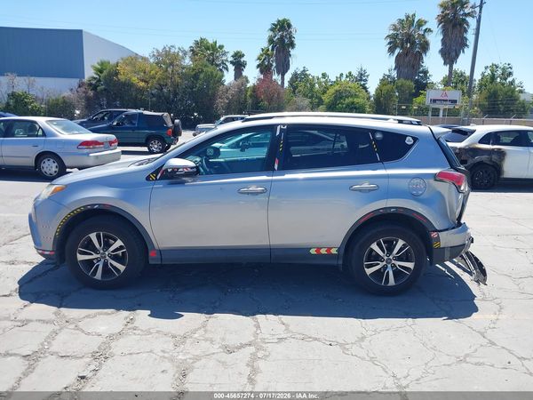 2017 TOYOTA RAV4 XLE