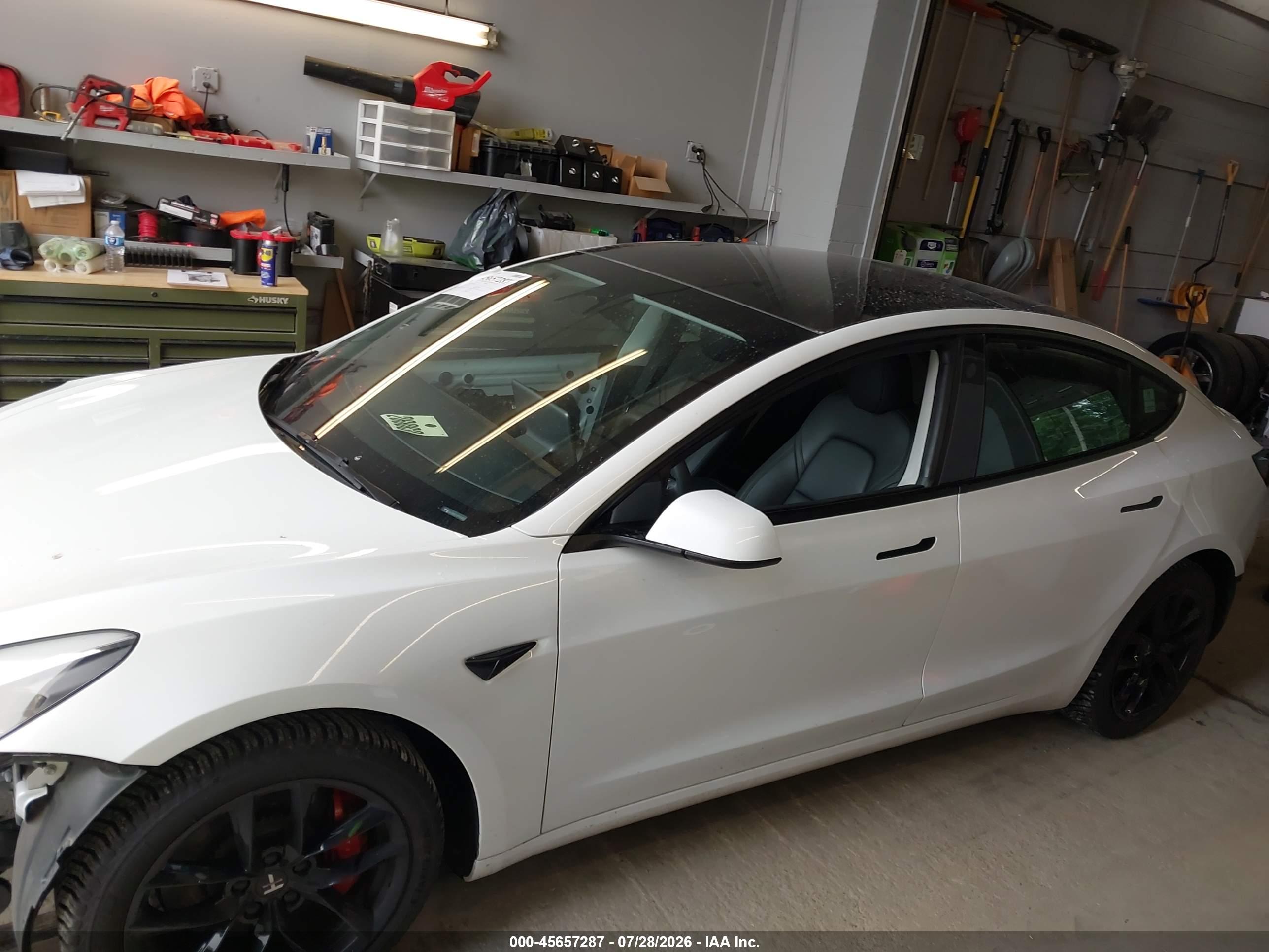 2023 TESLA MODEL 3