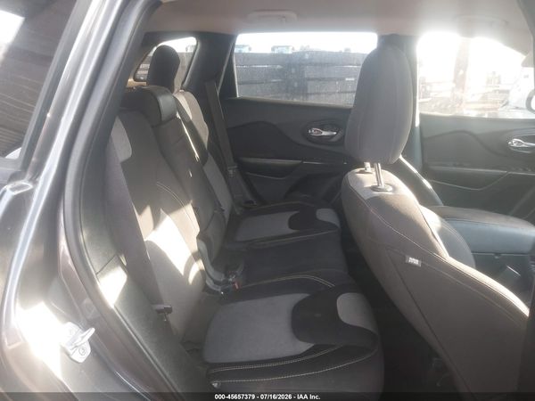 2016 JEEP CHEROKEE ALTITUDE