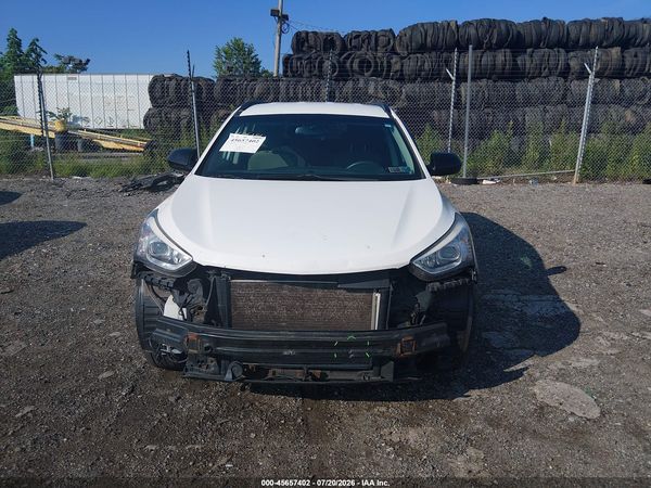 2016 HYUNDAI SANTA FE SE