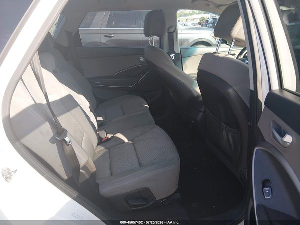 2016 HYUNDAI SANTA FE SE
