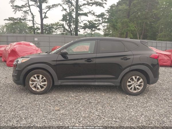 2021 HYUNDAI TUCSON SE
