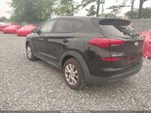 2021 HYUNDAI TUCSON SE