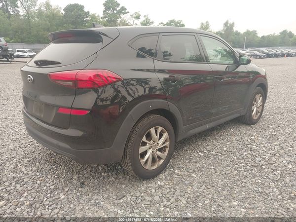 2021 HYUNDAI TUCSON SE