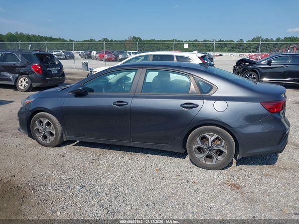 2019 KIA FORTE LXS