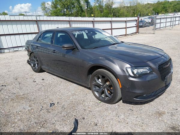 2023 CHRYSLER 300 300S — I1